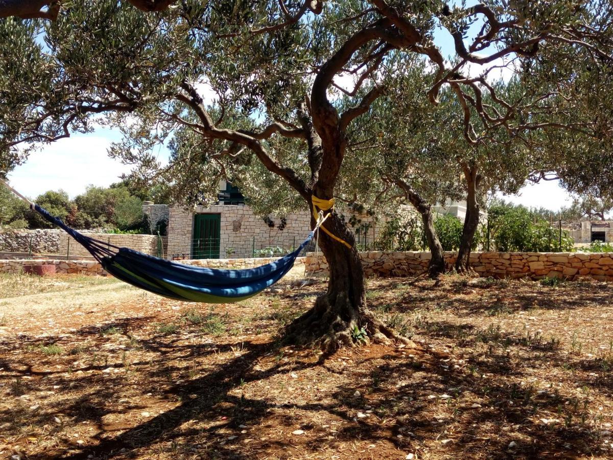 Villa Little Hill Postira Buitenkant foto